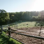Na Ranči Pod Lovošem Apartmán *